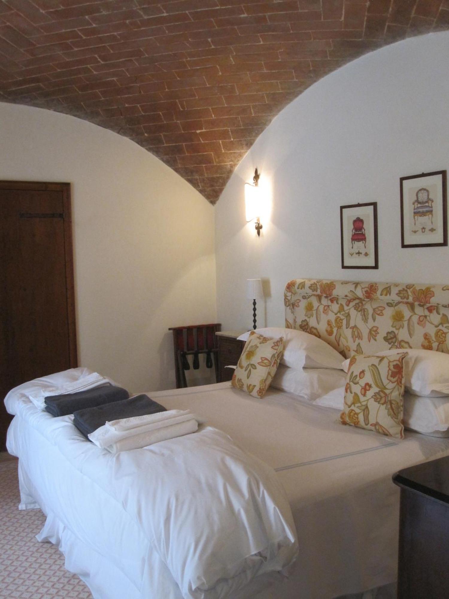 Tenuta Santo Pietro Pienza Exteriör bild